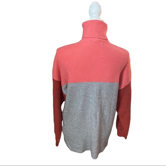 'Forever 21'  Pink Red & Grey Color Block Stretch Turtleneck Sweater Women’s Sm - Picture 7 of 10